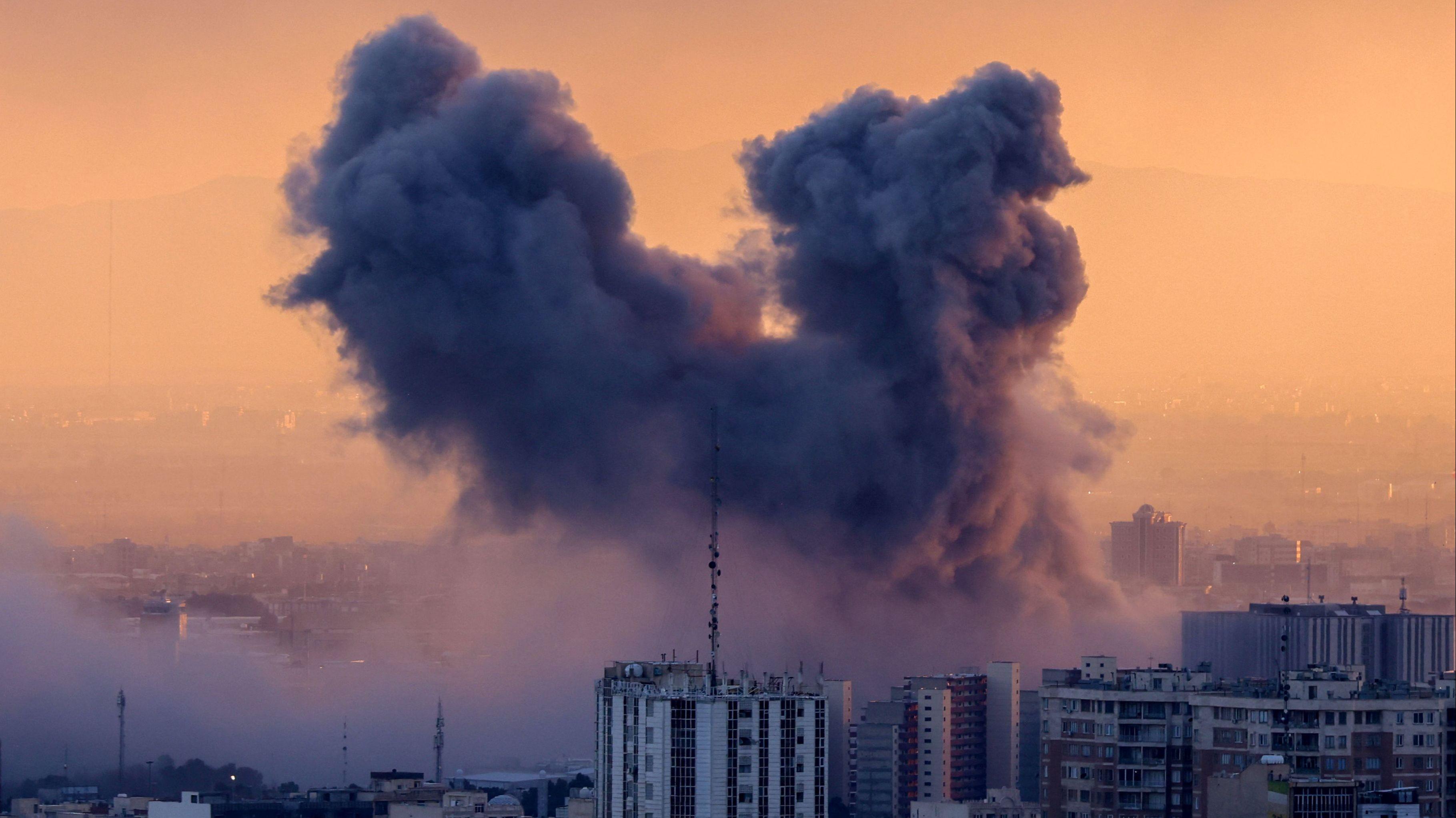 US Launches Major Strikes on Iran as Tehran Begins ‘Decisive’ Retaliation